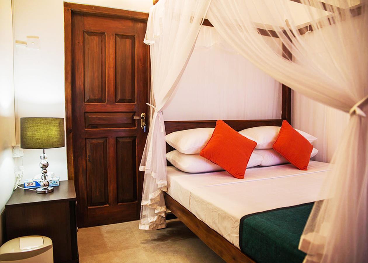 Randiya Beach Villa Галле Экстерьер фото